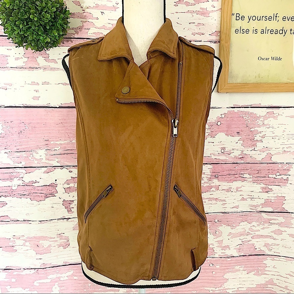 FOREVER 21 Women’s Brown Collar Sleeveless Full Zip Vest size Small Pockets